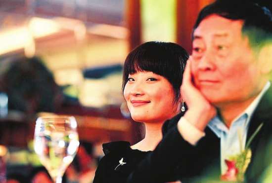 首富<em>女儿</em>未交过男友_厦门首富<em>柯希平女儿</em>_北